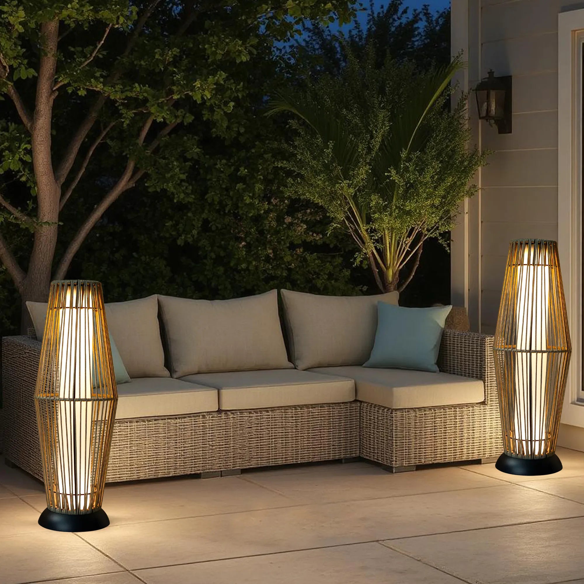 Solar Patio Lamp