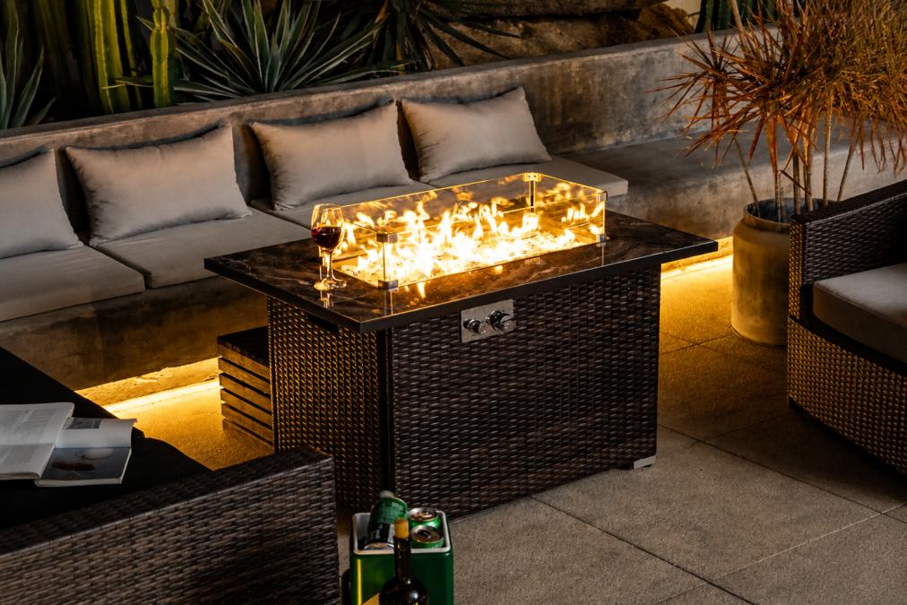 Luxury Outdoor Fire Table Design Tips