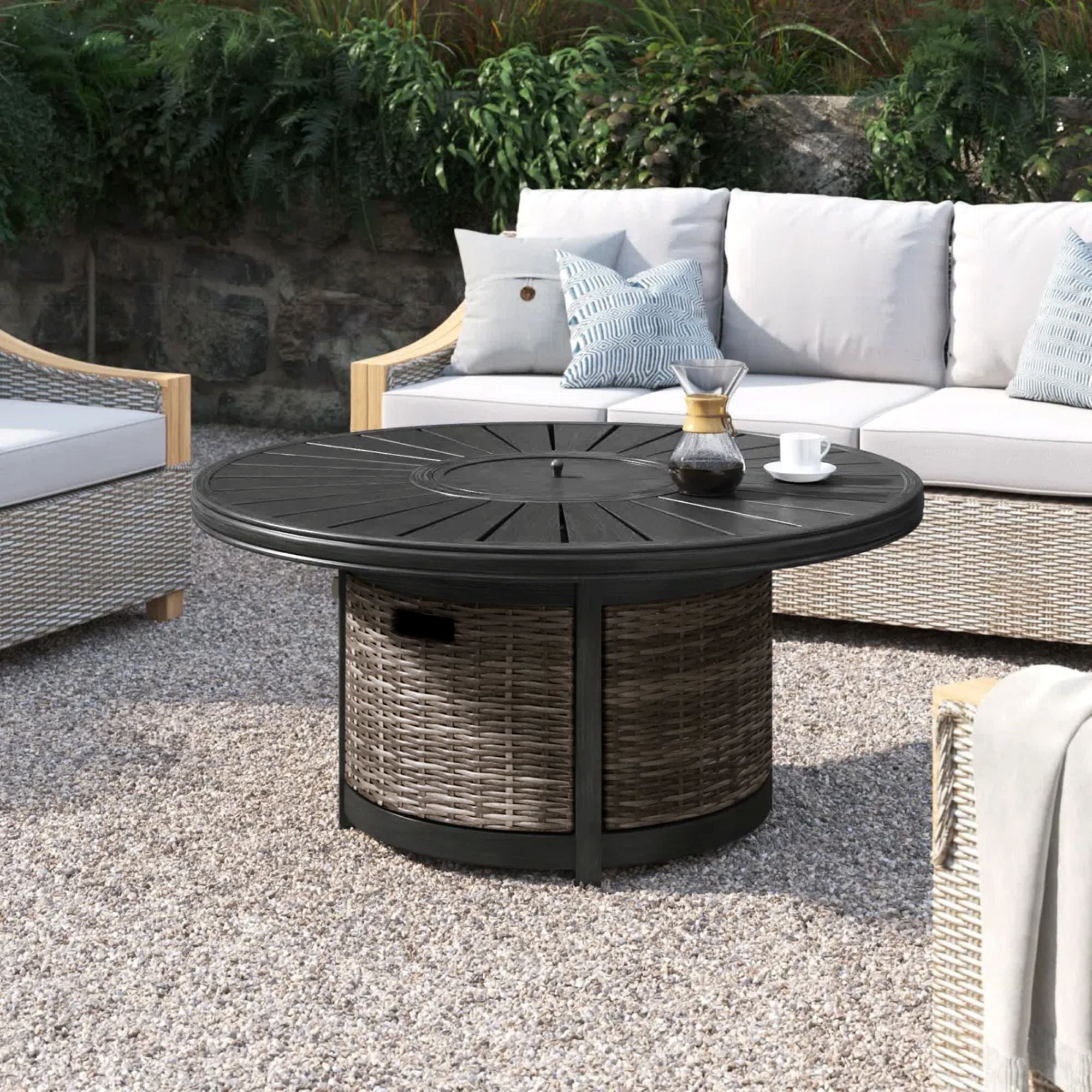 Cassara Resort -  Outdoor Fire Pit Table